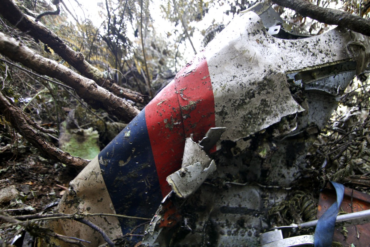 Катастрофа 1 мая. Sukhoi Superjet 100 авиакатастрофа Индонезия. Катастрофа Суперджет 100 в Индонезии. Катастрофа SSJ 100 В Индонезии.